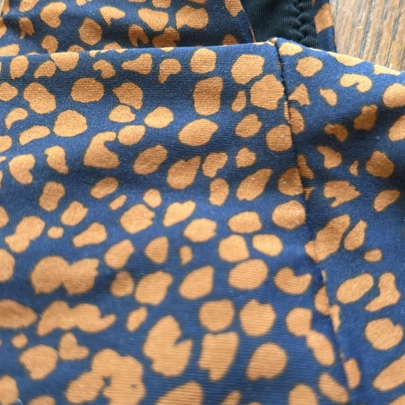 J. Crew squarneck bikini top “spot on” print - Picture 4 of 4